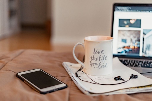 WORK & LIFE  BALANCE